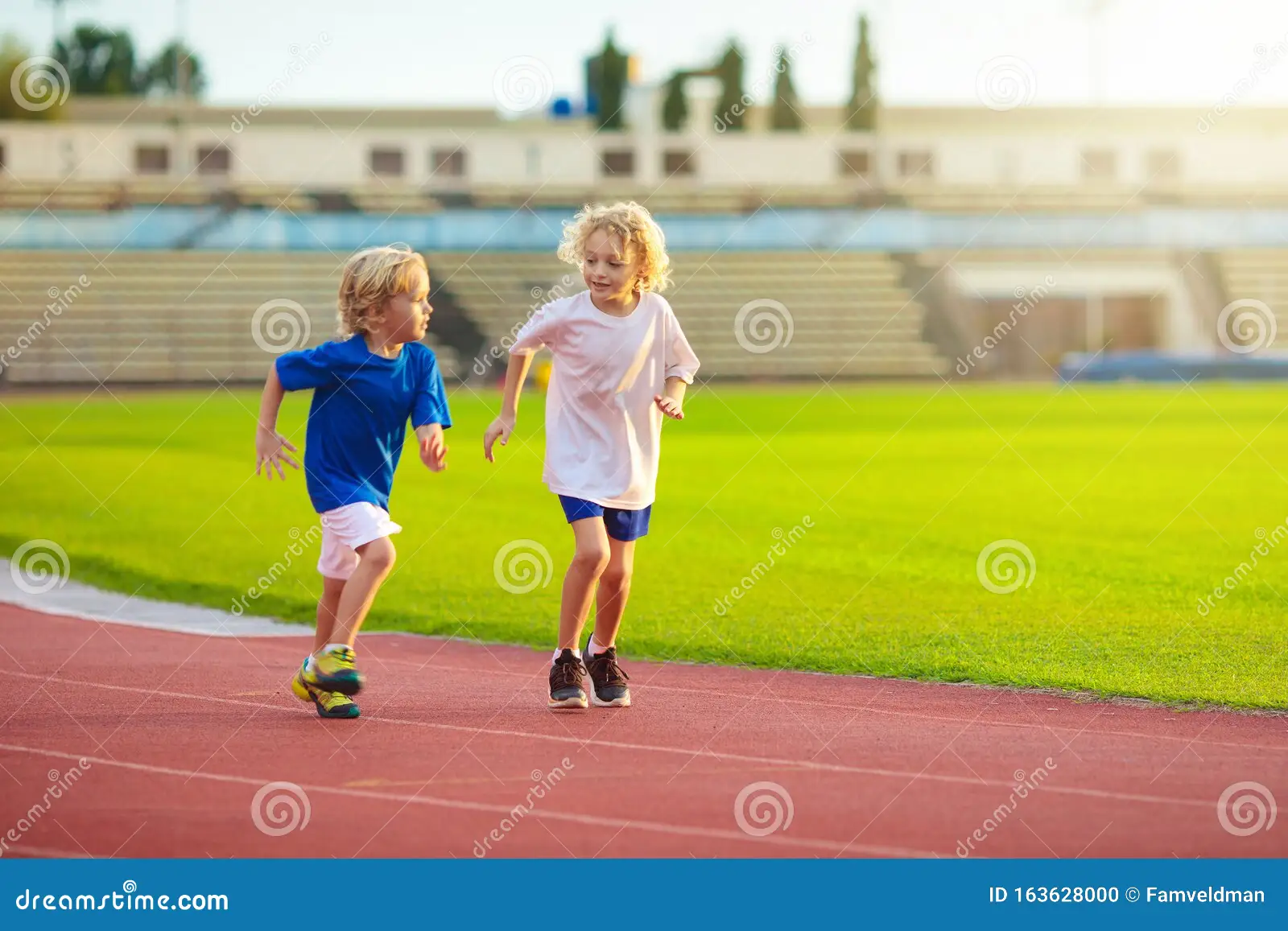 ATP年终总决赛男单：辛纳夺冠